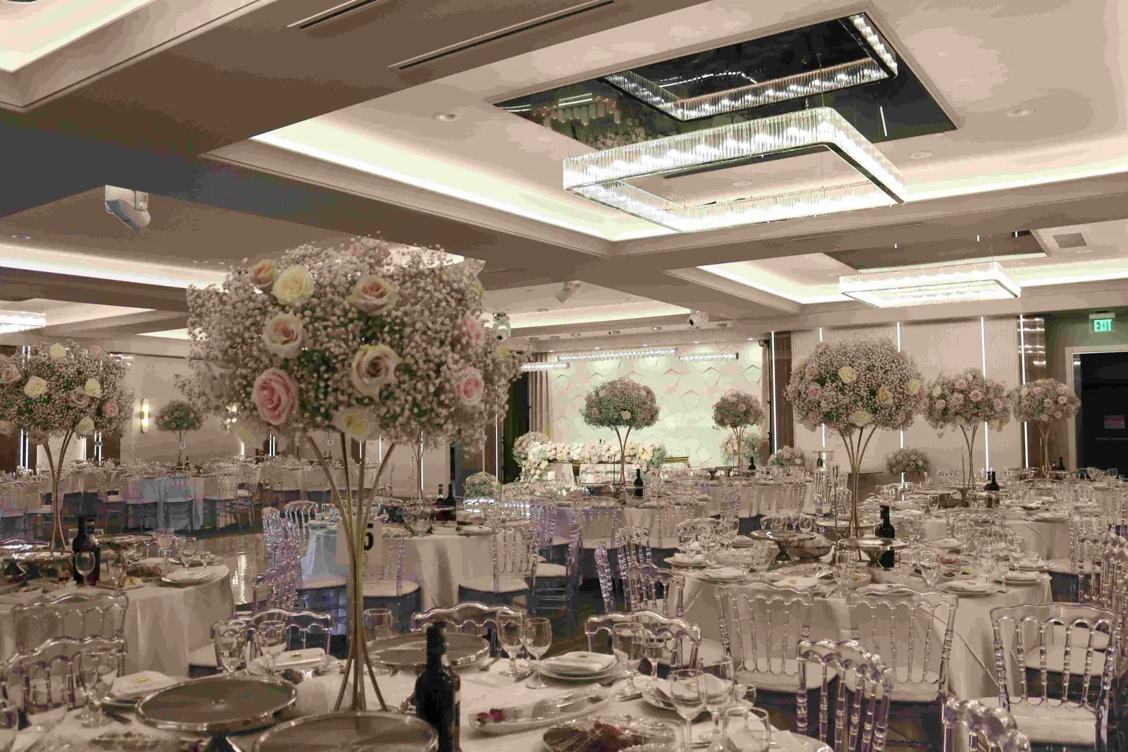 Elegant table design
